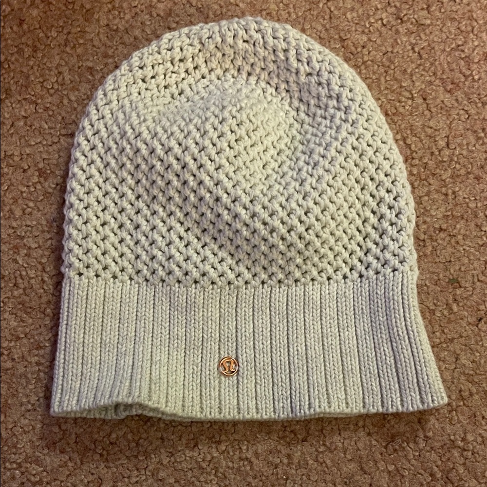 lululemon athletica Cream Knit rose gold logo Beanie